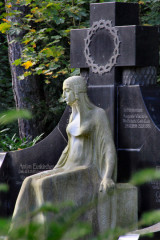 ./Galerie/Umgebung/Melatenfriedhof/20141012_125124_IMG_6120.JPG